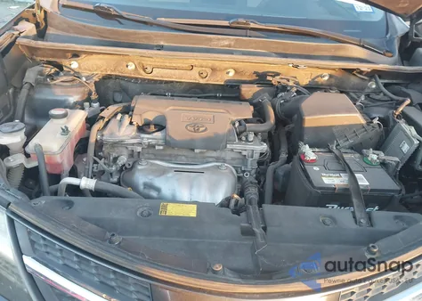 2015 Toyota Rav4 Le z USA, uszkodzony, nr VIN JTMZFREV9FD047818